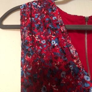 Flattering floral lace dress, red, white and blue